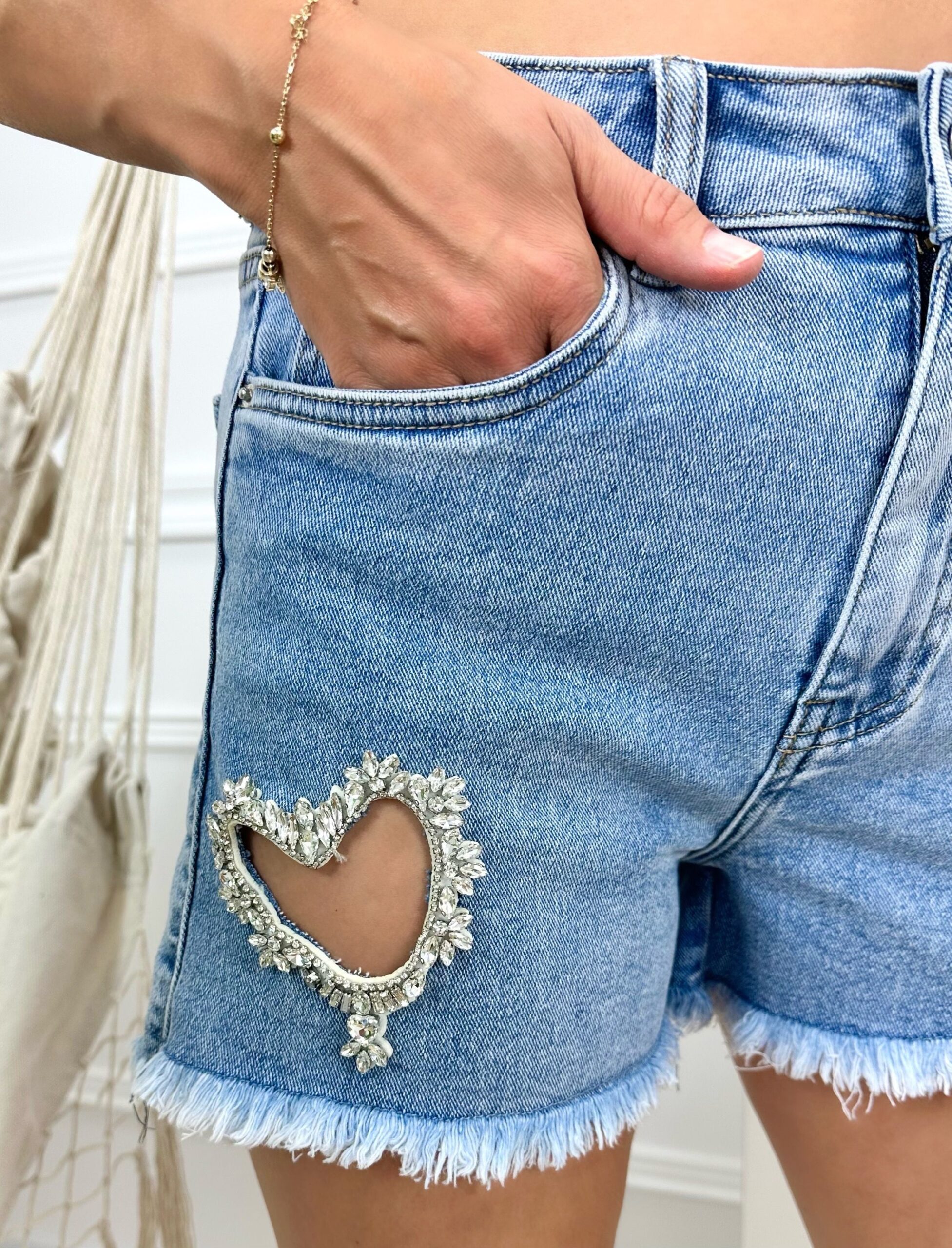 HIT!!! Jeansowe spodenki Heart z kryształkami