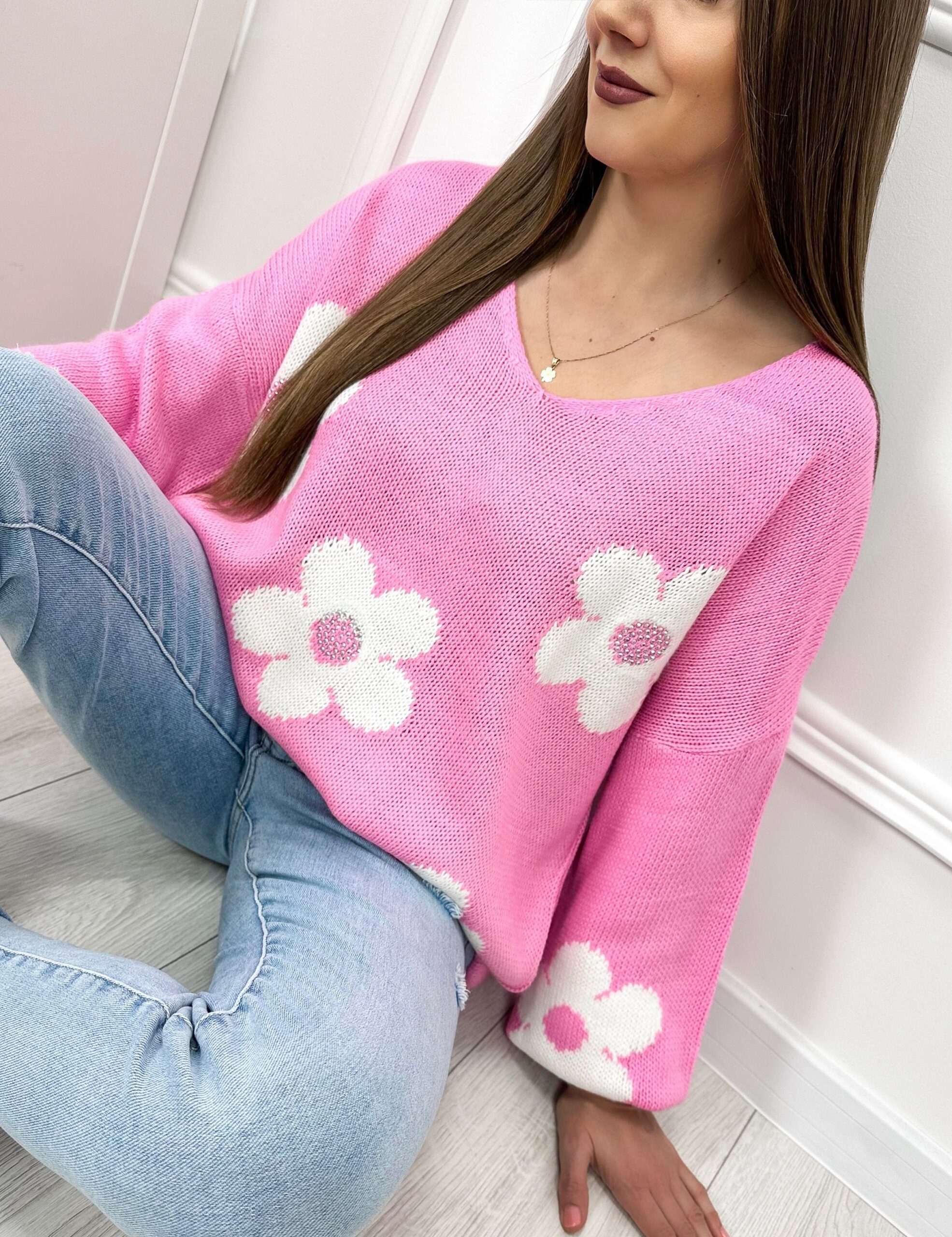 Sweterek Flowers – cukierkowy róż